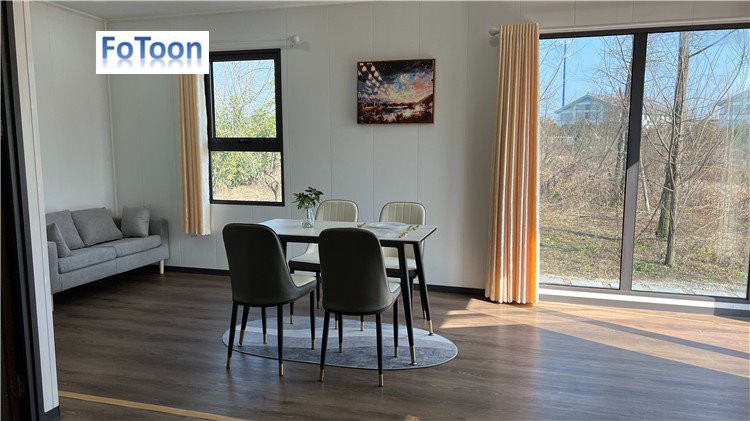 Модерна сглобяема вила с разширяем контейнер